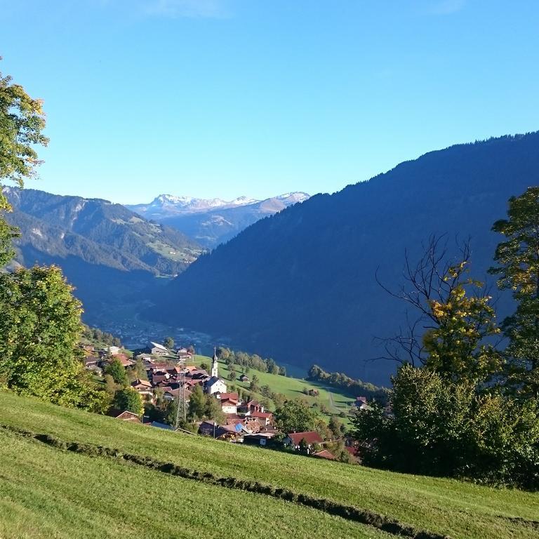 Gaestehaus Alpina In Fanas Exteriér fotografie