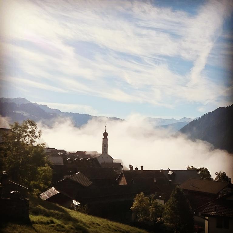 Gaestehaus Alpina In Fanas Pokoj fotografie